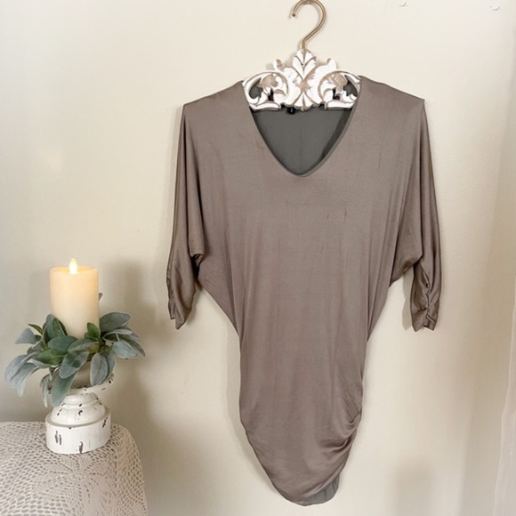 Guess by Marciano Chic Gold Tunic /Top / Dress - Picture 2 of 8